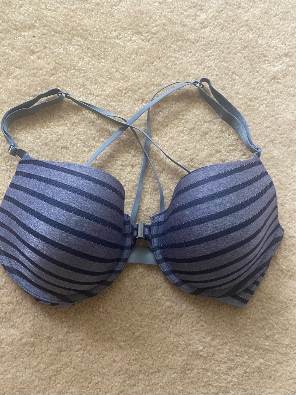 Victoria’s Secret size 32DD uplift semi-Demi bra